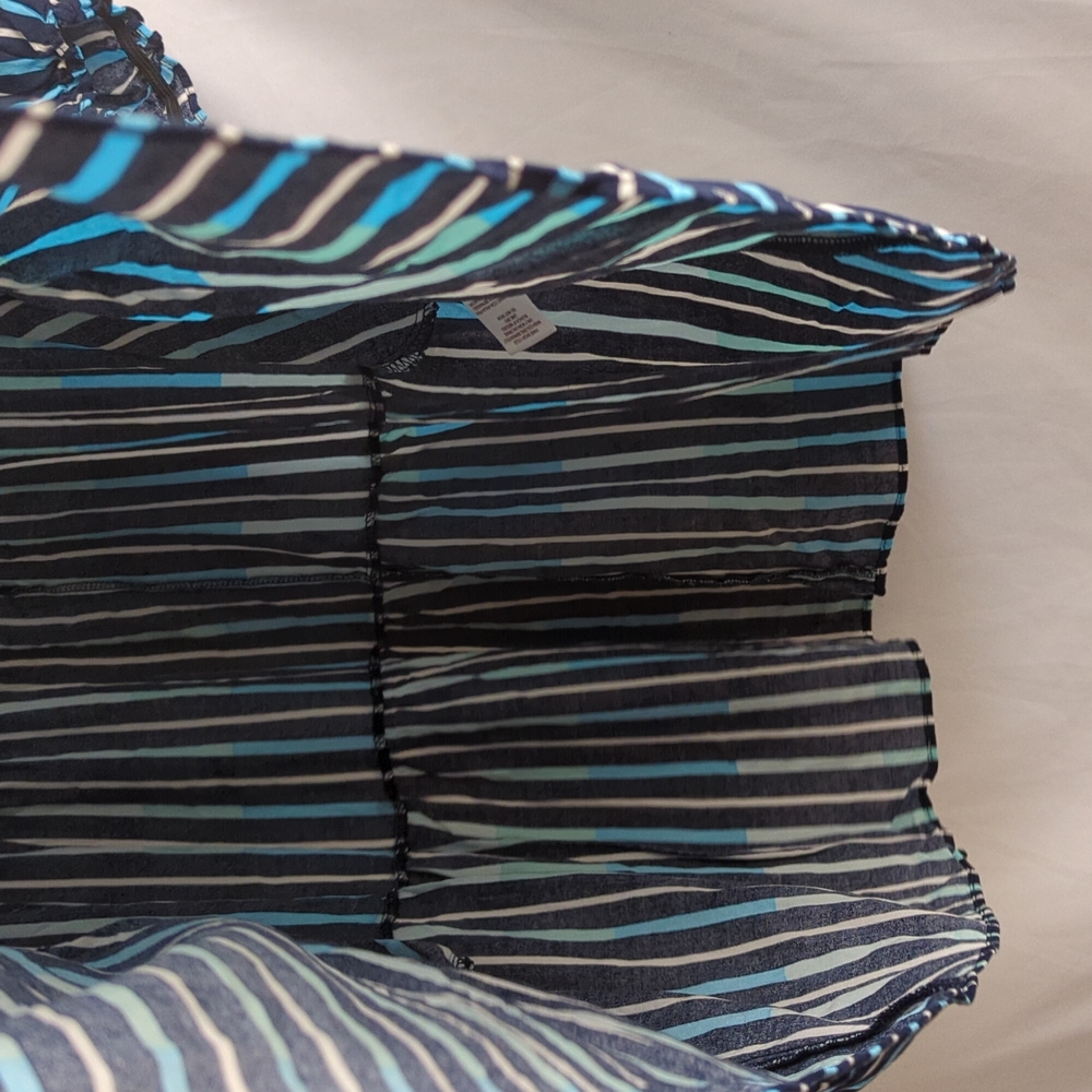 Striped Too - Picture 6 of 8